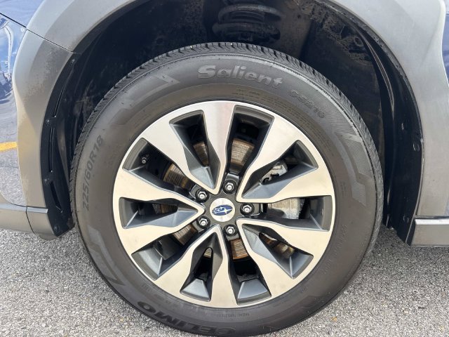 Used 2023 Subaru Outback Touring XT AWD/4WD image 9