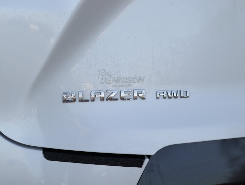 Used 2022 Chevrolet Blazer Premier w/ Enhanced Convenience Package AWD/4WD image 38