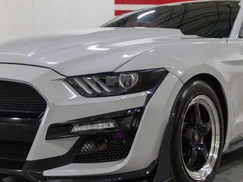 Used 2016 Ford Mustang GT RWD image 24