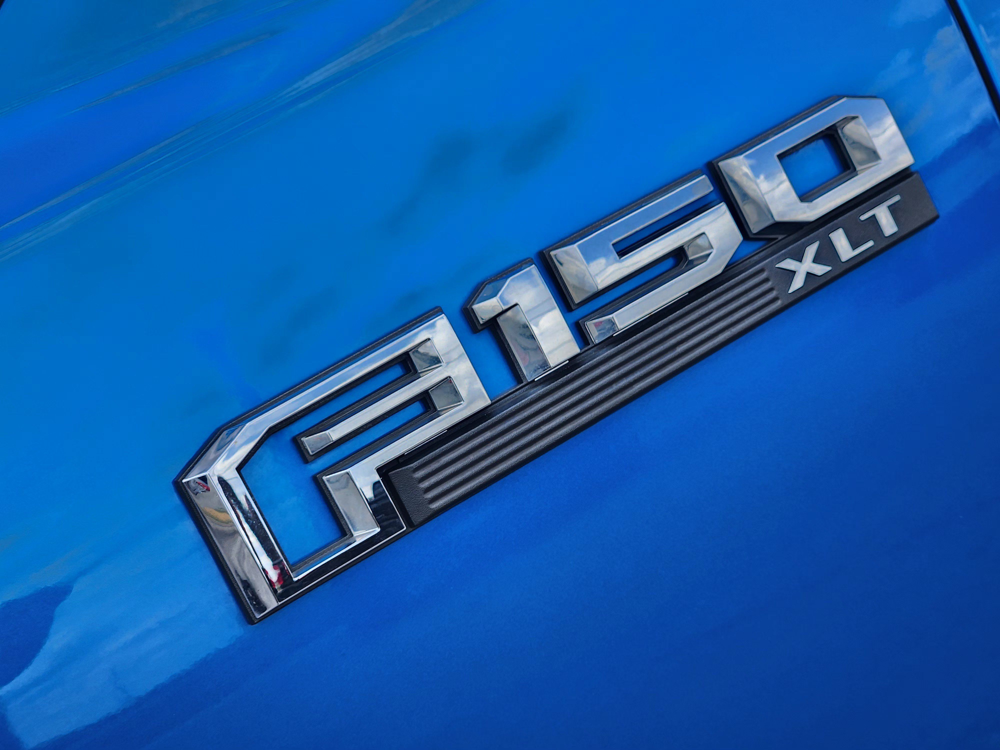 Used 2019 Ford F150 XLT w/ Equipment Group 302A Luxury AWD/4WD image 12