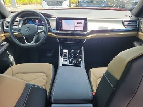 Certified 2024 Volkswagen Atlas Cross Sport SE w/ Panoramic Sunroof Package AWD/4WD image 2