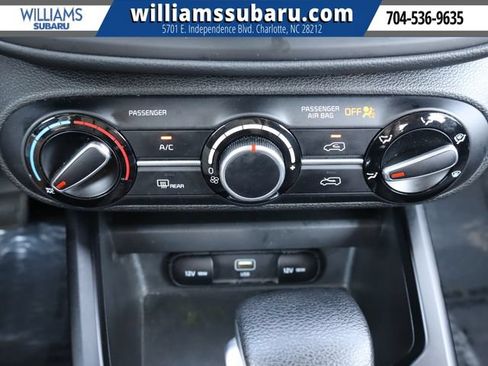 Used 2024 Kia Soul LX FWD image 29