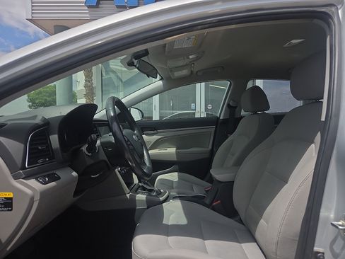 Used 2017 Hyundai Elantra ECO FWD image 9