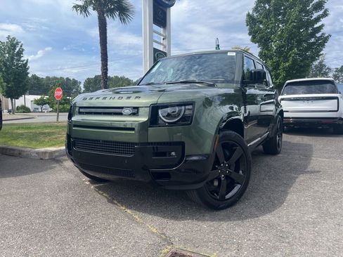 New 2026 Land Rover Defender 110 X-Dynamic SE AWD/4WD image 1