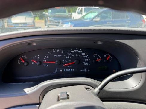 Used 2008 Ford E-350 and Econoline 350 XL RWD image 17