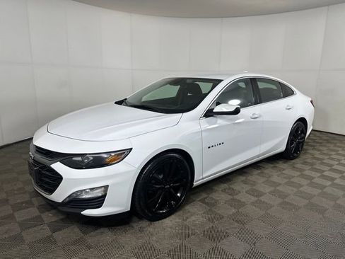 Used 2024 Chevrolet Malibu LT w/ Sport Edition image 7