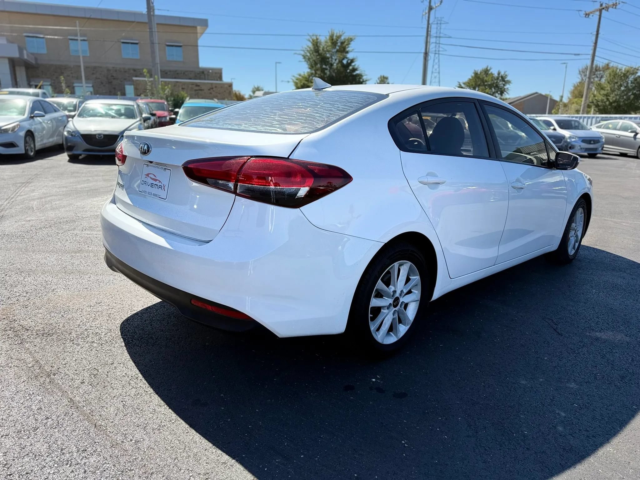 Used 2017 Kia Forte LX w/ LX Popular Package FWD image 3