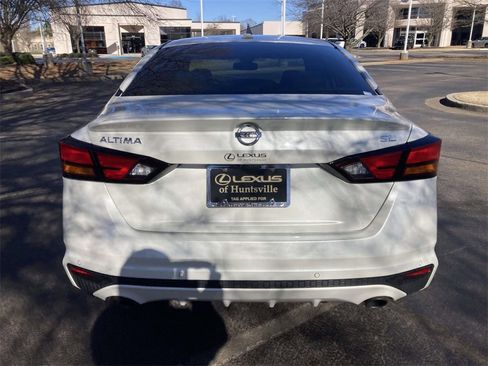 Used 2020 Nissan Altima 2.5 SL image 3