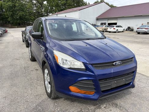 Used 2016 Ford Escape S FWD image 5
