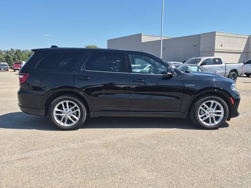 Used 2021 Dodge Durango R/T w/ Technology Group AWD/4WD image 2