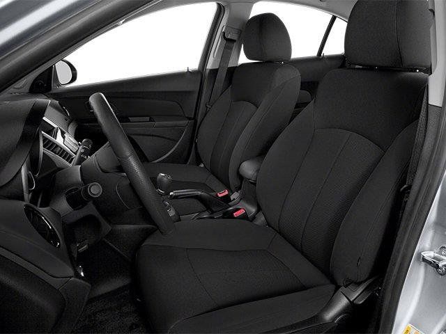 Used 2014 Chevrolet Cruze LT w/ RS Package FWD image 4