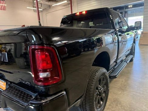 Used 2025 RAM 2500 Big Horn AWD/4WD image 24