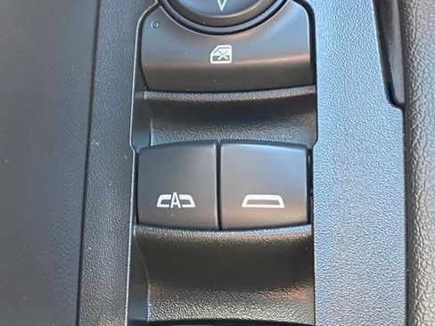 Used 2021 Chevrolet Blazer LT image 26