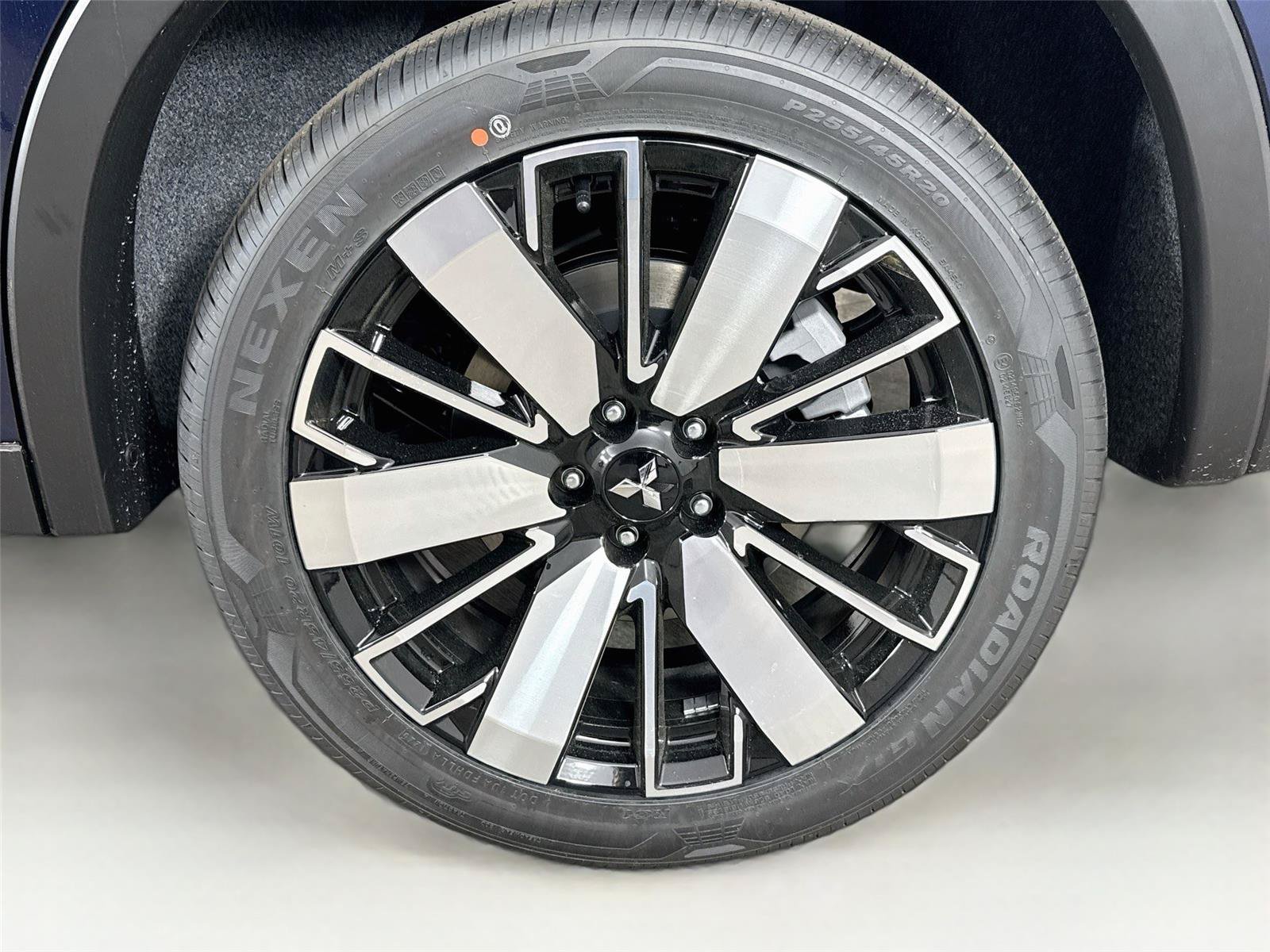 New 2026 Mitsubishi Outlander SE FWD image 25