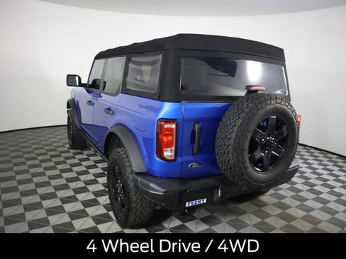 Used 2022 Ford Bronco Black Diamond AWD/4WD image 6