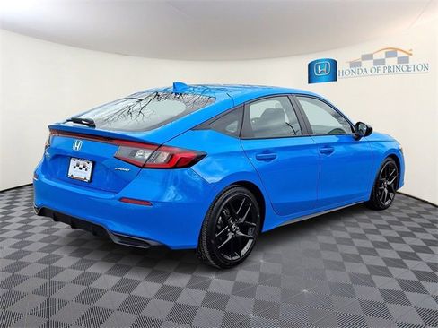Used 2024 Honda Civic Sport image 6