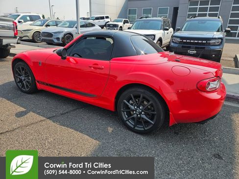Used 2013 MAZDA MX-5 Miata Club RWD image 5