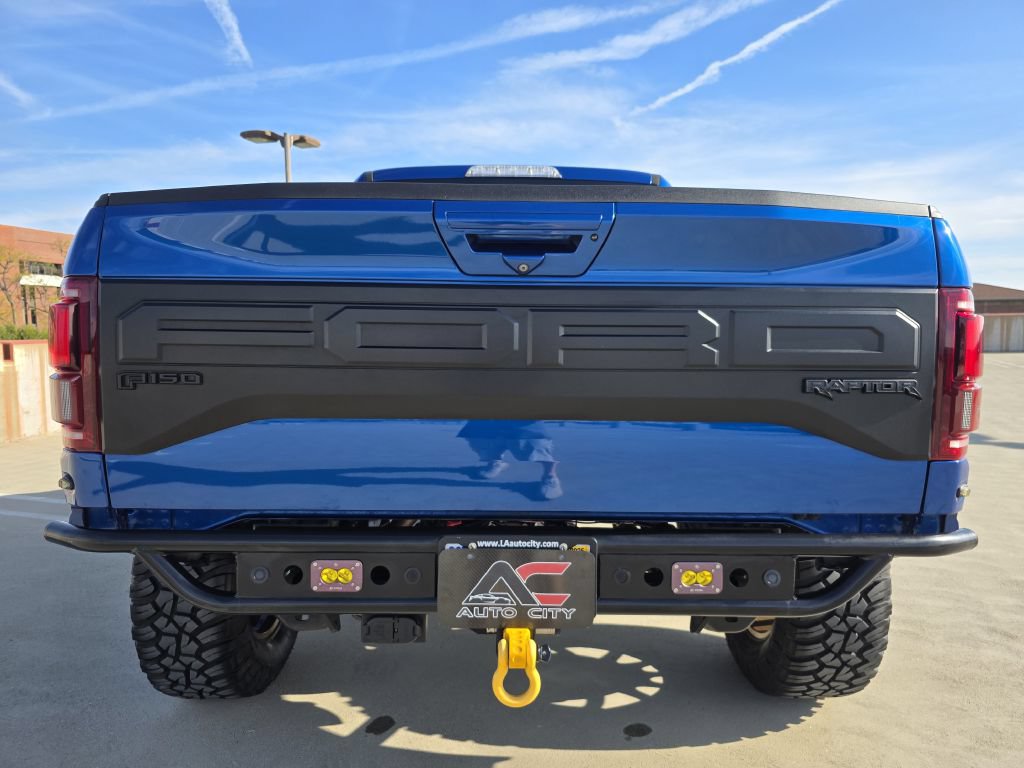 Used 2018 Ford F150 Raptor w/ Equipment Group 802A Luxury AWD/4WD image 9