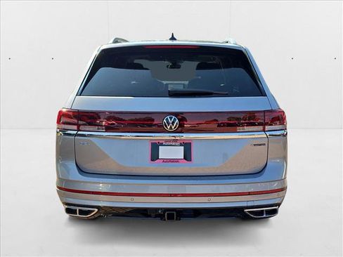 New 2026 Volkswagen Atlas SEL Premium R-Line image 4