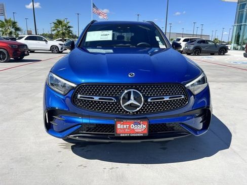 New 2026 Mercedes-Benz GLC 300 4MATIC image 2
