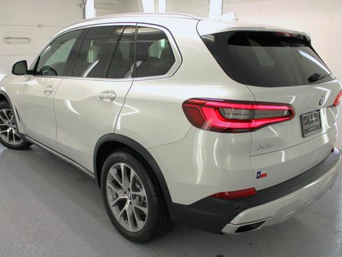Used 2019 BMW X5 xDrive40i AWD/4WD image 31