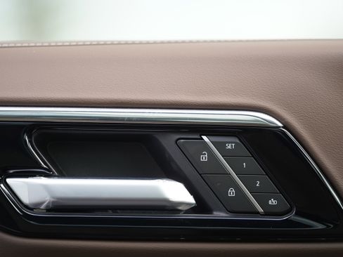 New 2026 Chevrolet Tahoe High Country RWD image 17