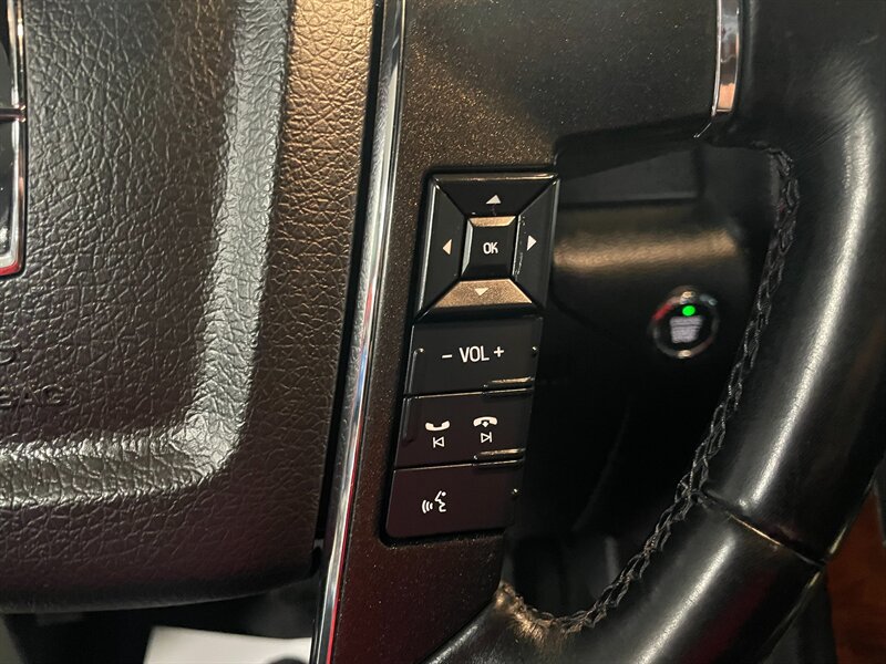 Used 2017 Lincoln Navigator L Select AWD/4WD image 12