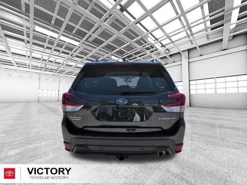 Used 2023 Subaru Forester Limited AWD/4WD image 4