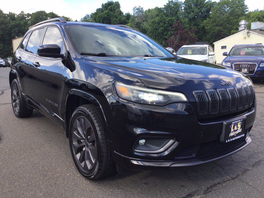 Used 2019 Jeep Cherokee High Altitude AWD/4WD image 6