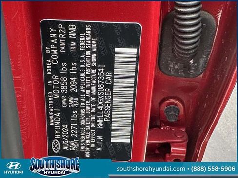 Certified 2025 Hyundai Elantra SE image 20