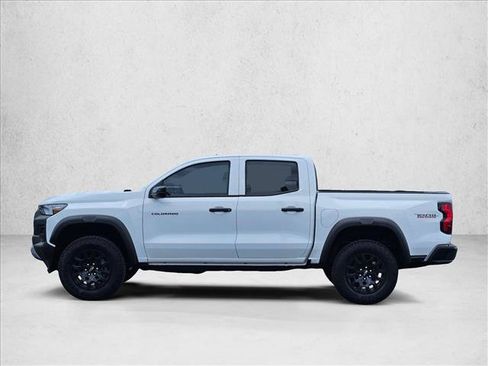 New 2026 Chevrolet Colorado Trail Boss w/ LPO, Hood Decal Package AWD/4WD image 10