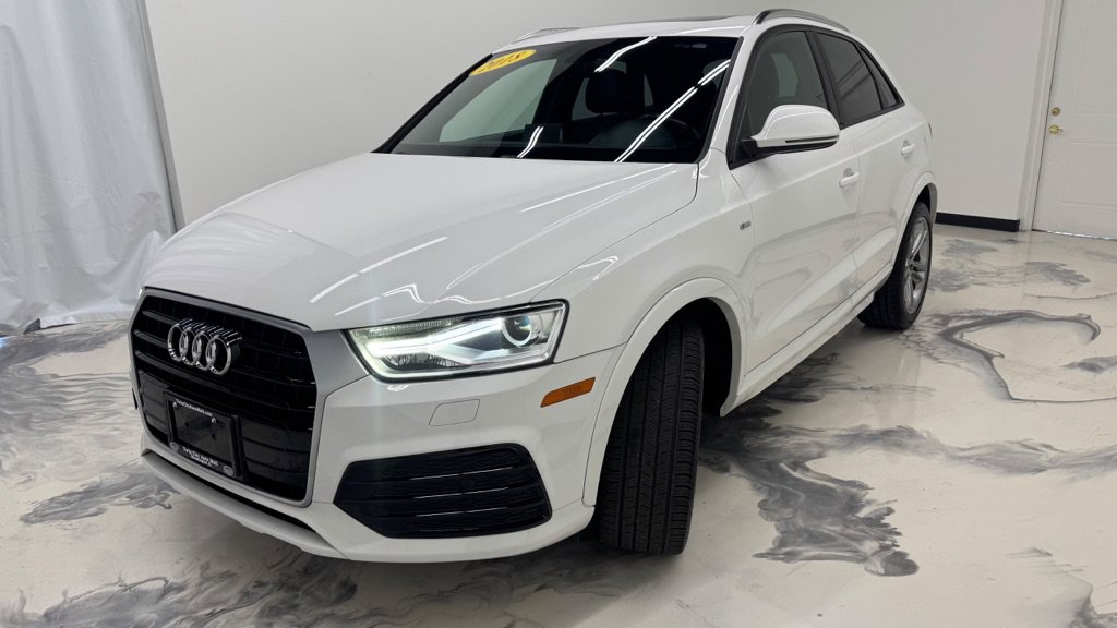 Used 2018 Audi Q3 2.0T Premium w/ Convenience Package FWD image 4