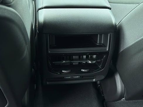 New 2026 Jeep Grand Cherokee Laredo AWD/4WD image 18
