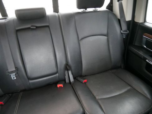 Used 2017 RAM 1500 Laramie w/ Convenience Group AWD/4WD image 14