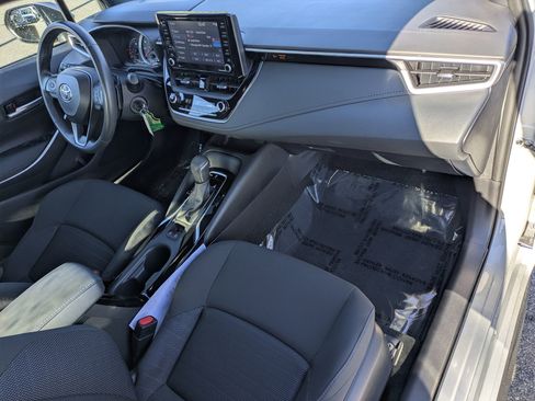 Used 2022 Toyota Corolla SE image 22