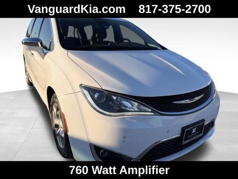 Used 2019 Chrysler Pacifica Limited w/ Advanced Safetytec Group image 8