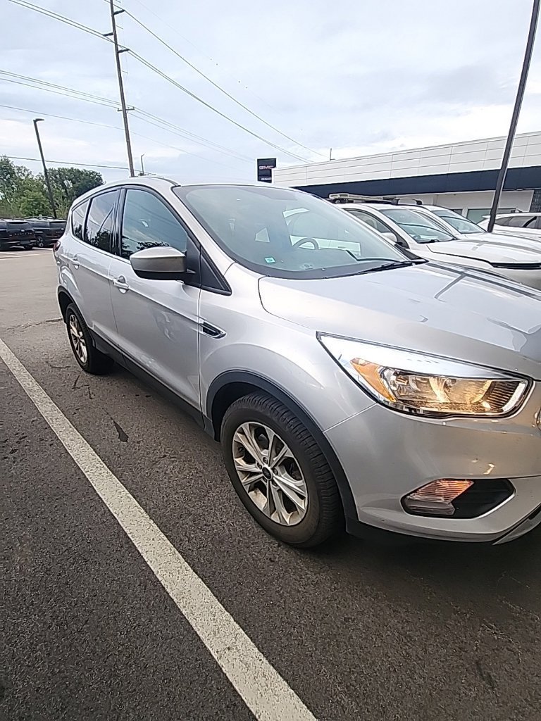 Used 2019 Ford Escape SE AWD/4WD image 10