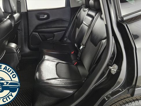 Used 2018 Jeep Compass Latitude w/ Popular Equipment Group image 25