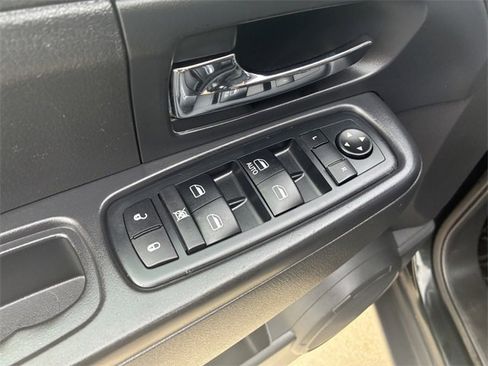 Used 2012 Jeep Liberty Sport w/ Popular Equipment Group image 19