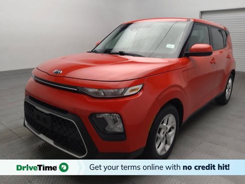 Used 2020 Kia Soul S FWD image 1