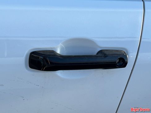 Used 2025 Toyota 4Runner TRD Pro AWD/4WD image 9