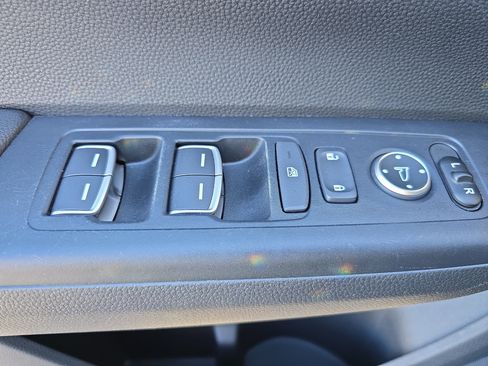 Used 2025 Honda CR-V EX-L image 28