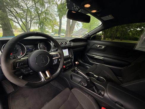 Used 2017 Ford Mustang Shelby GT350 w/ Electronics Package RWD image 10