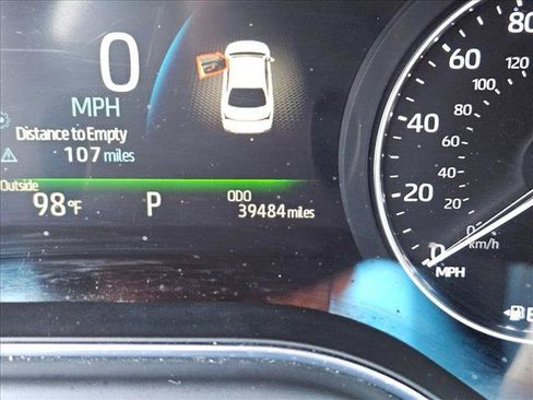 Used 2022 Toyota Avalon XSE image 11