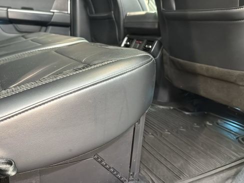 Used 2022 Ford F150 Raptor w/ Equipment Group 801A High image 27