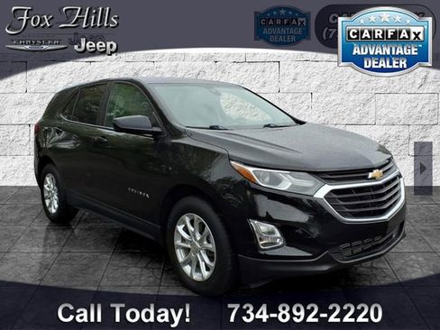 Used 2020 Chevrolet Equinox LS w/ LS Convenience Package FWD image 1