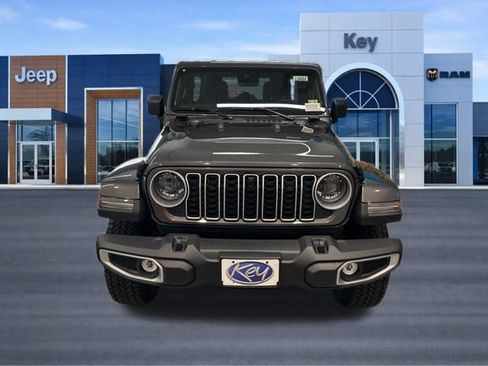 New 2025 Jeep Wrangler Unlimited Sahara AWD/4WD image 14