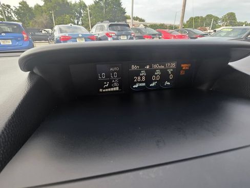 Used 2018 Subaru Forester 2.5i Touring w/ Popular Package #2 AWD/4WD image 15