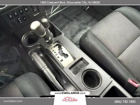 Used 2010 Toyota FJ Cruiser 4WD image 19