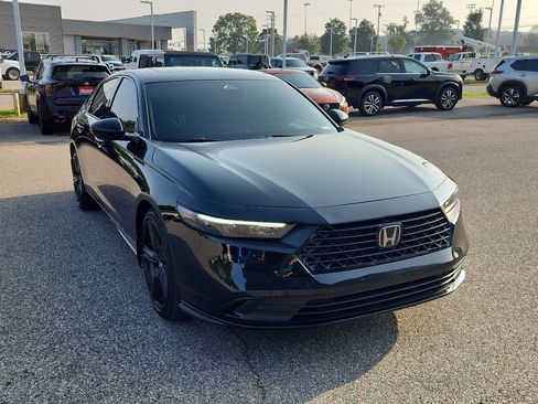Used 2026 Honda Accord Sport image 8